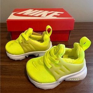 Nike Little Presto. 3C